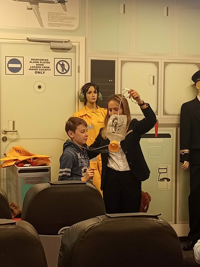 470162411 569095082489070 6783372906119452456 n