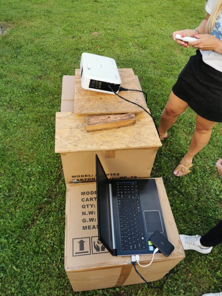 6bfa5164 f944 4513 a8ec 245f657ef224