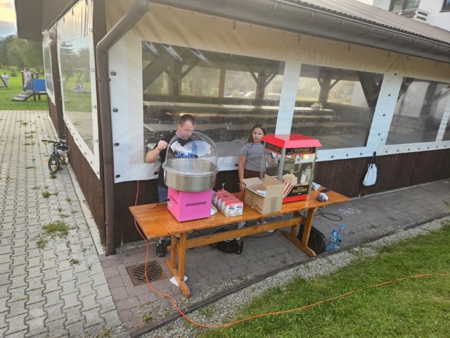 8ddd24d1 4c7d 427e 801f 3083bee4d4b1 Średni