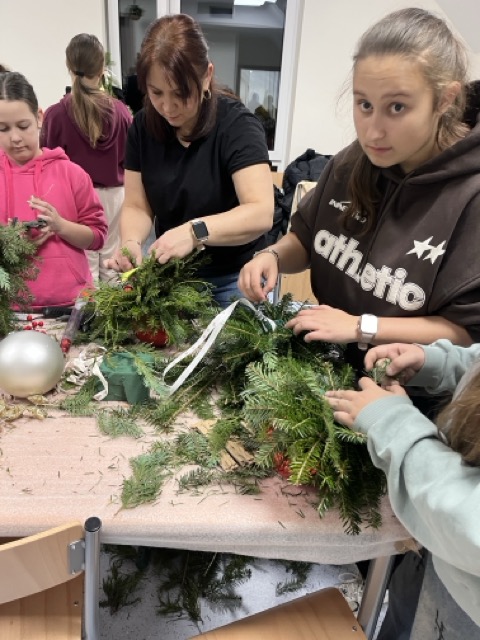 Rodzinne warsztaty w świątecznym klimacie img 8536 Średni 2