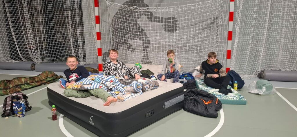 Andrzejki dla małych i dużych a95176c5 7660 4aa9 836b 931d9db571ef