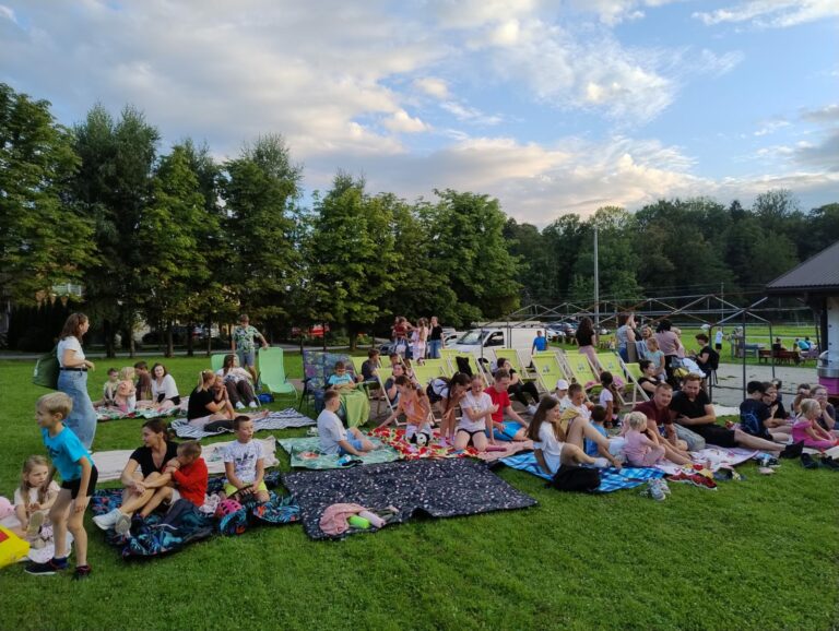 c34b7702 e3ba 4ecc 948f f79c94543c63